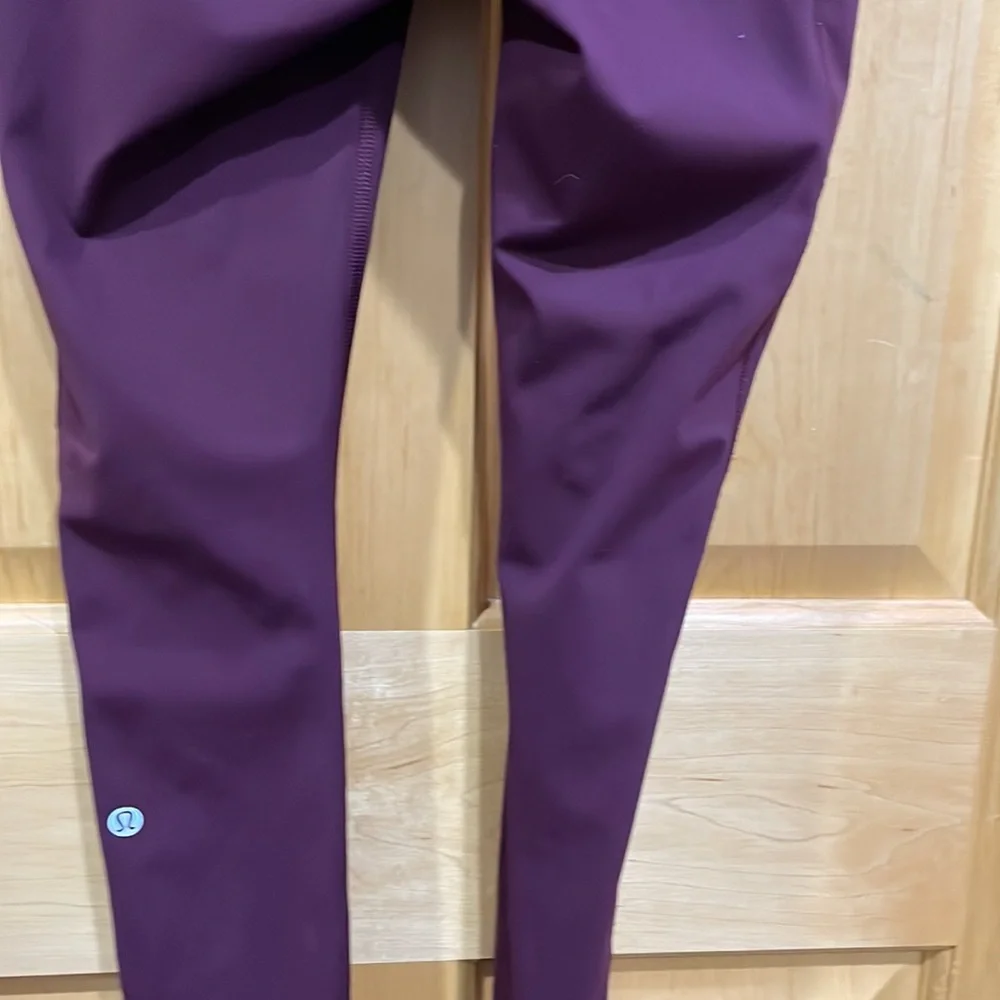 Lululemon burgundy leggings size 4